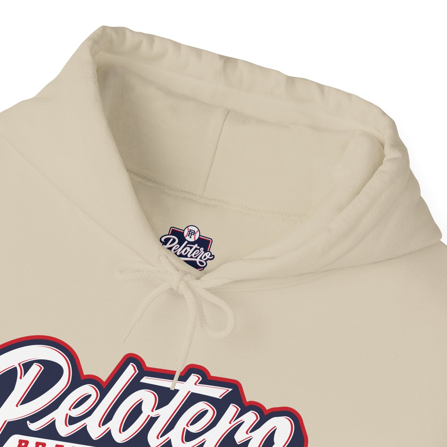 Beige hoodie with 'Pelotero' logo on a white background