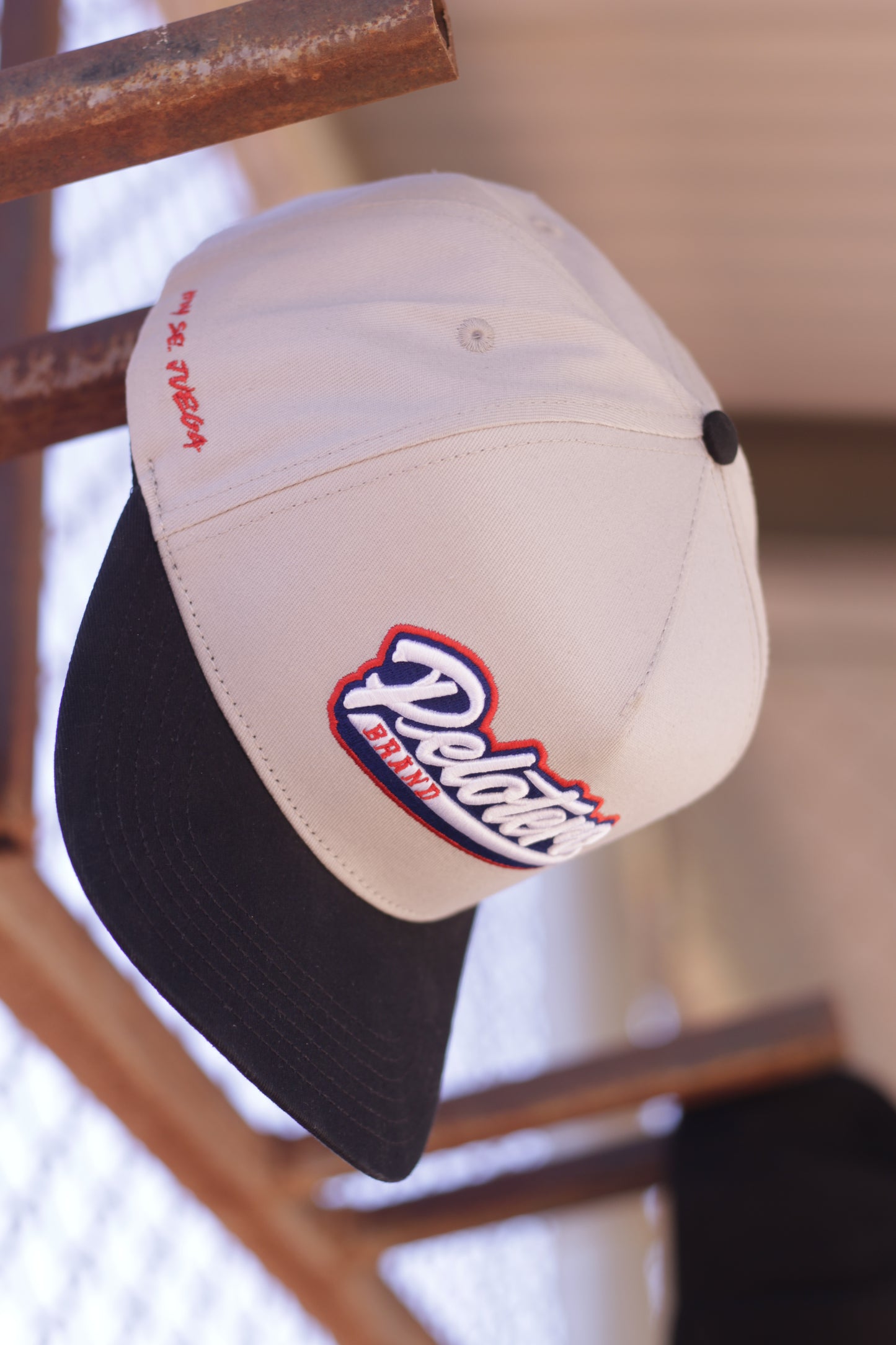 Pelotero Brand Logo- Hoy Se Juega Snapback - Grey with Black Brim